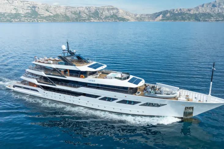 Luxus-Motoryachten