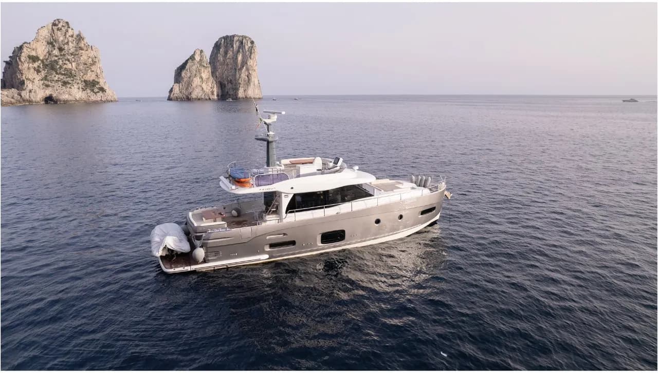 Azimut Magellano 53 Ciù Ciù boat image