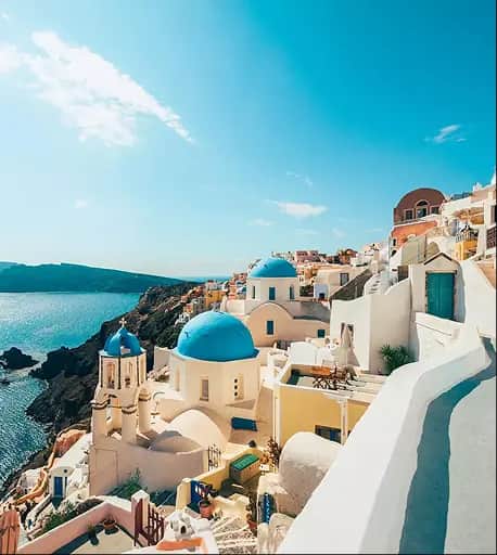 destinationsSection.destinations.greece