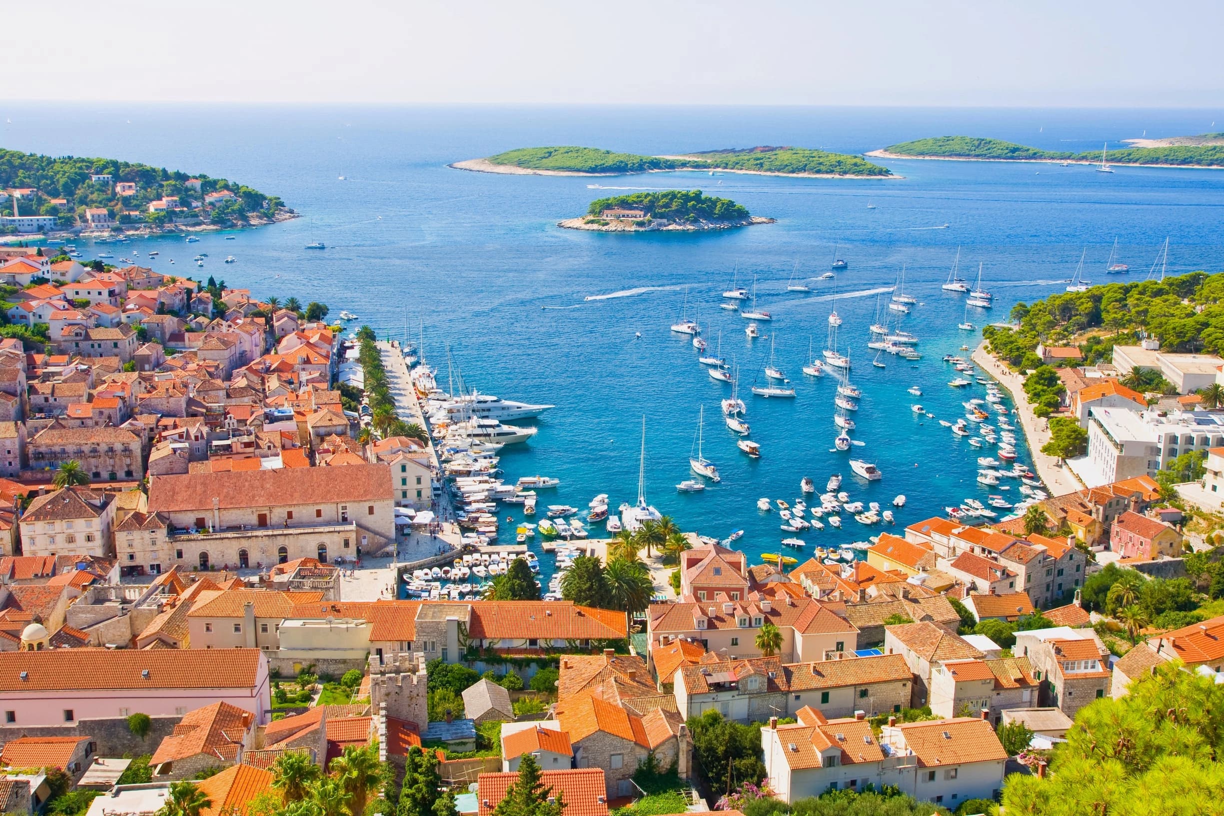 https://wp.boat4you.com/wp-content/uploads/2024/06/The-ultimate-guide-to-sailing-Middle-Dalmatia.webp