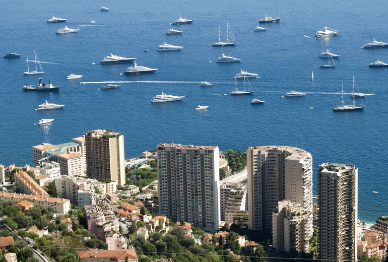 Yacht in a clear-water bay on the Côte d'Azur